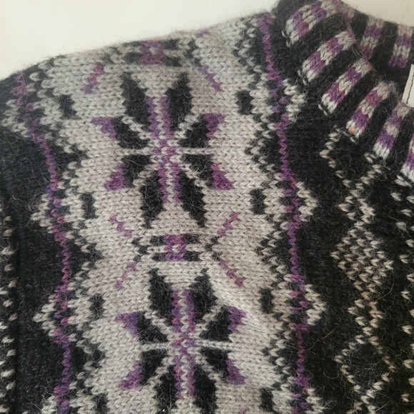 Northern Isles Wool Purple and Black Cardigan Sweater - Picture 12 of 16